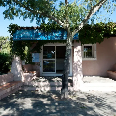 شقة Marina Di Santa Giulia