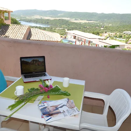 Marina Di Santa Giulia شقة بورتو فيكشْيو