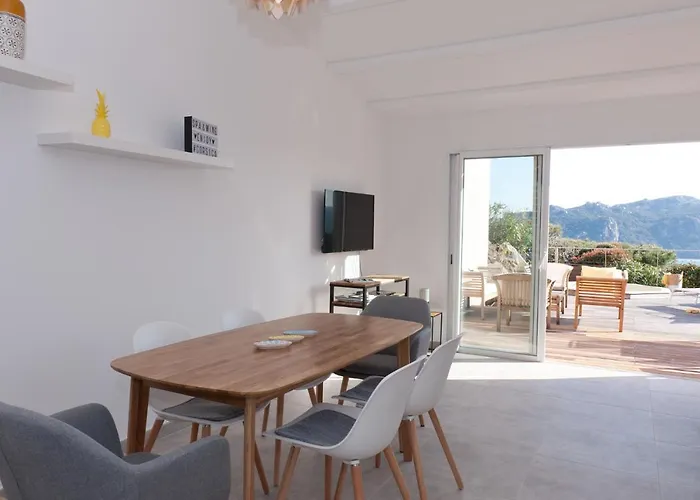 Marina Di Santa Giulia Apartment
