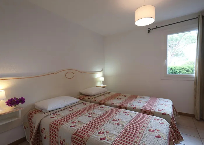 Marina Di Santa Giulia * Porto-Vecchio (Corsica)