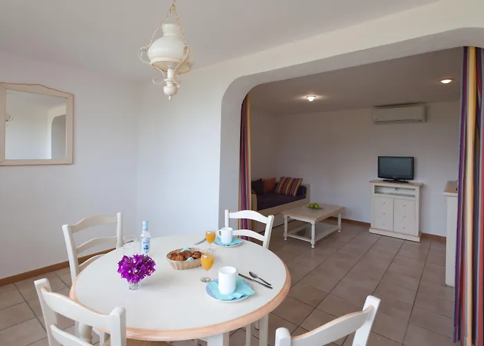 Marina Di Santa Giulia Appartement *