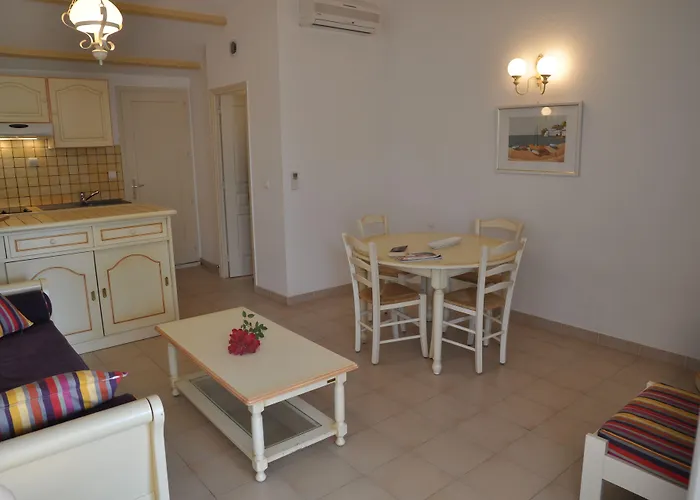 Marina Di Santa Giulia Appartement